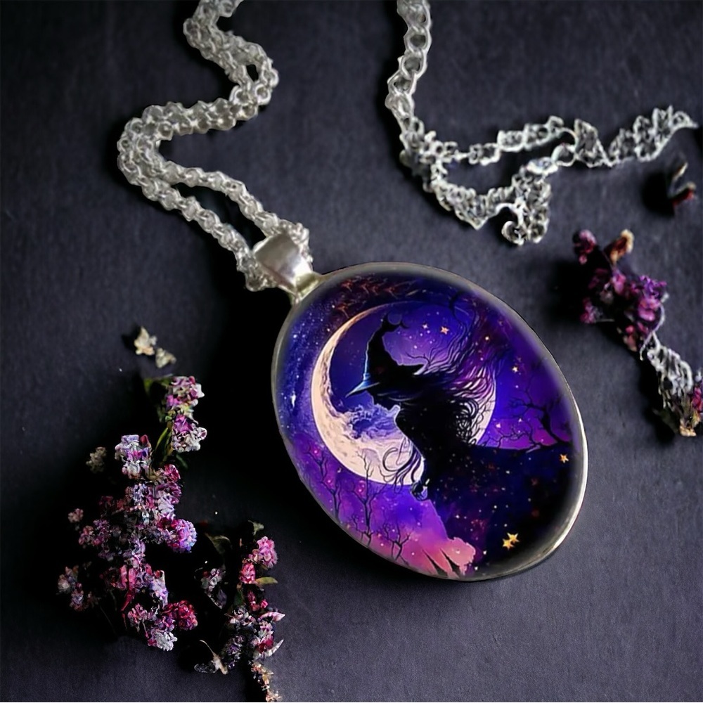 1pc Oval Painted Witch Moon Avatar Pendant Necklace 
Silver Plated Accessories‎